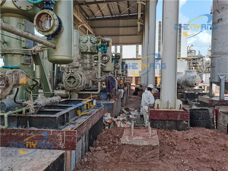 剛果金TFM公司二氧化硫壓縮機(jī)現(xiàn)場(chǎng)